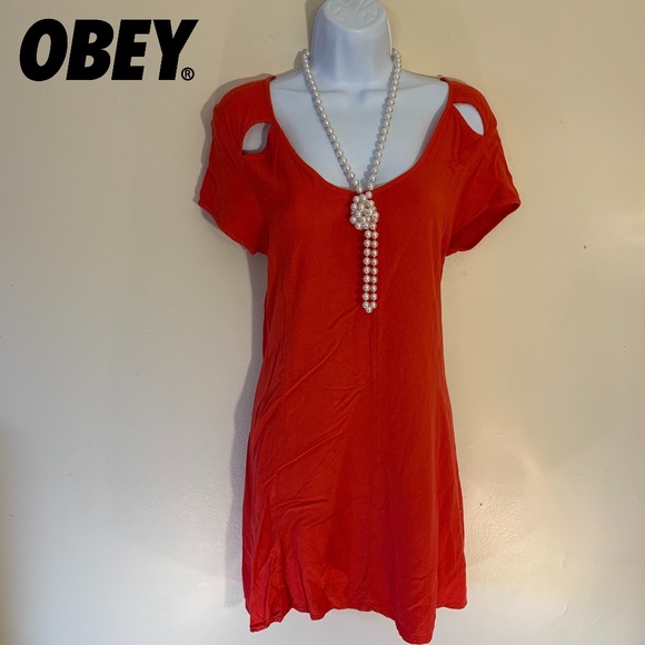 Obey Tunic Minidress Medium 100% viscose 31" drop shoulder to hem Gently worn - Picture 1 of 2